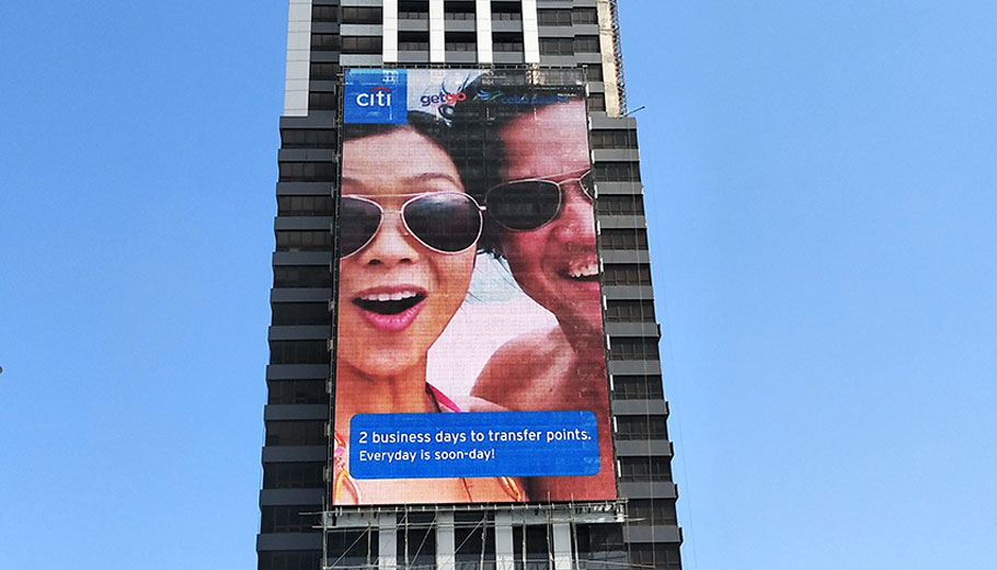 Système d'affichage commercial à mailles LED sur grand écran aux Philippines