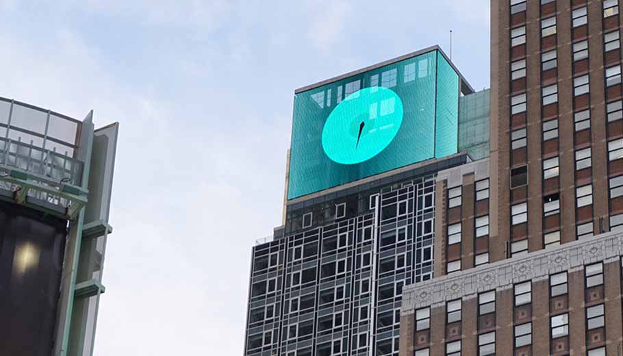 Système d'affichage commercial à mailles LED au Marriott de Manhattan